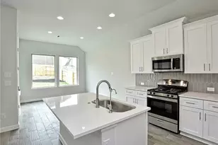129 San Domenico Cv, Georgetown, TX 78628 - Photo 7