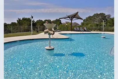 129 San Domenico Cove, Georgetown, TX 78628 - Photo 33
