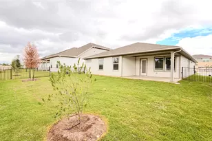 4225 Texoma Dr, Pflugerville, TX 78660 - Photo 5