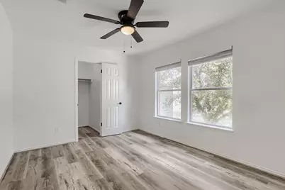 512 Woodford Drive, Cedar Park, TX 78613 - Photo 13
