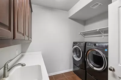 7906 Turnback Ledge Trail, Lago Vista, TX 78645 - Photo 25