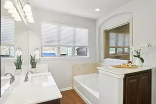 7906 Turnback Ledge Trail, Lago Vista, TX 78645 - Photo 15