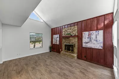 2711 Saint Edwards Circle, Austin, TX 78704 - Photo 13