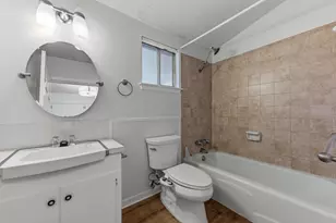 2711 St Edwards Cir, Austin, TX 78704 - Photo 31