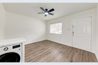 1010 W 23rd Street #6, Austin, TX 78705 - Photo 7