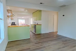 1120 Mark St, Austin, TX 78721 - Photo 5