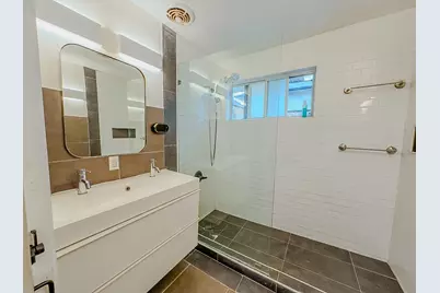 1120 Mark Street, Austin, TX 78721 - Photo 15