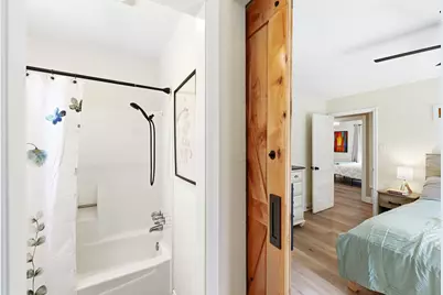 7210 Towering Oaks Drive, Austin, TX 78745 - Photo 21