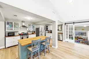 7210 Towering Oaks Dr, Austin, TX 78745 - Photo 3