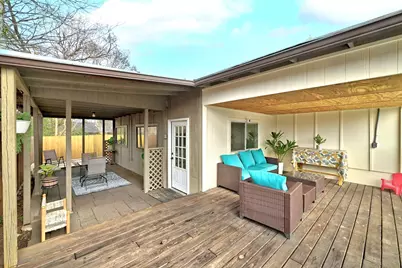 7210 Towering Oaks Drive, Austin, TX 78745 - Photo 33