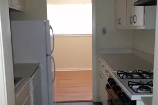 706 W 34th St, Austin, TX 78705 - Photo 5