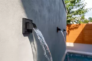 1702 Pennsylvania Ave, Austin, TX 78702 - Photo 33