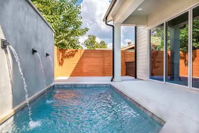 1702 Pennsylvania Avenue, Austin, TX 78702 - Photo 1