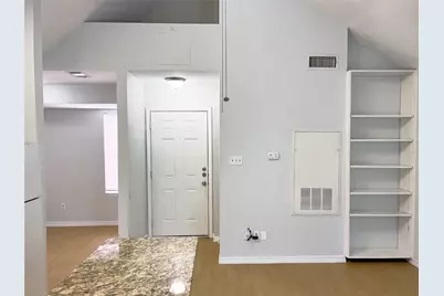 513 South Park Drive #302, Austin, TX 78704 - Photo 3