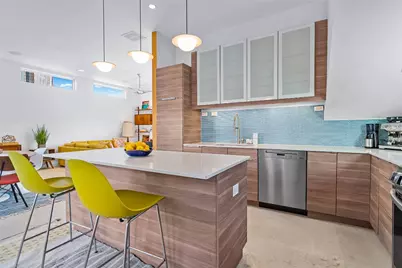 5900 Ventus Street, Austin, TX 78721 - Photo 11