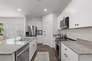 13005 Brahmin Dr, Austin, TX 78724 - Photo 9