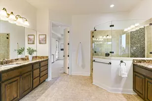 600 Emerald Ridge Dr, Austin, TX 78732 - Photo 21