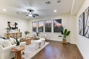 600 Emerald Ridge Dr, Austin, TX 78732 - Photo 17