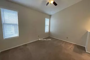512 Eberhart Ln, Austin, TX 78745 - Photo 13
