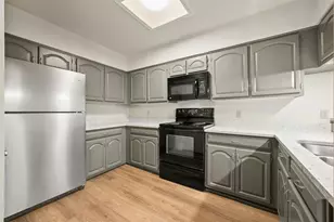 1910 Robbins Pl, Austin, TX 78705 - Photo 15