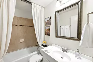 1910 Robbins Pl, Austin, TX 78705 - Photo 13
