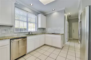 4010 Long Champ Dr, Austin, TX 78746 - Photo 11