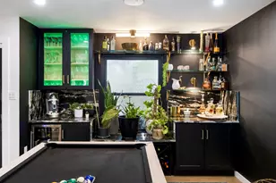 8707 Primrose Ln, Austin, TX 78757 - Photo 7