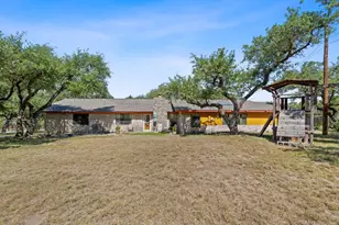 8705 S View Rd, Austin, TX 78737 - Photo 29