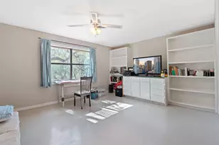 8705 S View Rd, Austin, TX 78737 - Photo 25