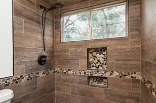 910 Garden View Dr, Georgetown, TX 78628 - Photo 17