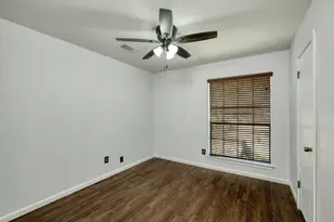 1810 Parkwood Dr, Leander, TX 78641 - Photo 21