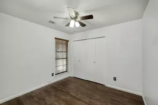 1810 Parkwood Dr, Leander, TX 78641 - Photo 19