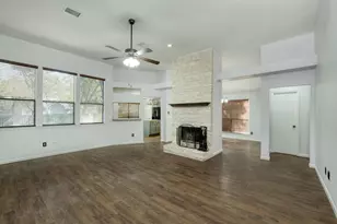 1810 Parkwood Dr, Leander, TX 78641 - Photo 9
