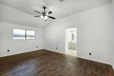 1810 Parkwood Drive, Leander, TX 78641 - Photo 15