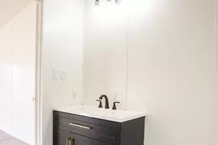 404 S Mill St, Flatonia, TX 78941 - Photo 27