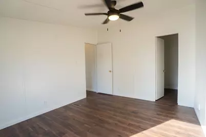 404 S Mill Street, Flatonia, TX 78941 - Photo 19