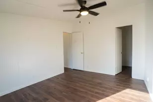 404 S Mill St, Flatonia, TX 78941 - Photo 19