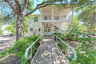 1919 Robbins Place, Austin, TX 78705 - Photo 11