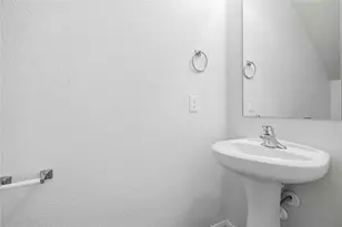 19912 Woodrow Wilson St, Manor, TX 78653 - Photo 11
