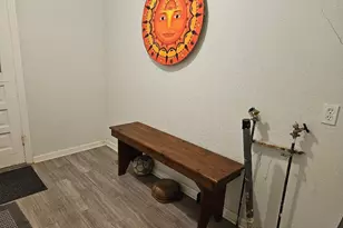 1130 N Main St, Elgin, TX 78621 - Photo 9