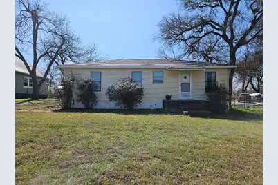 1130 N Main Street, Elgin, TX 78621 - Photo 1