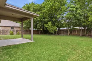 114 Clear Water Pass, Bastrop, TX 78602 - Photo 27