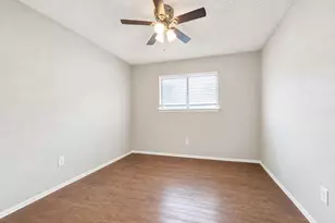 8329 Fathom Cir, Austin, TX 78750 - Photo 11