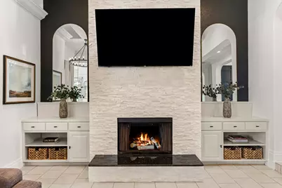 799 W Bartlett Drive, Buda, TX 78610 - Photo 7