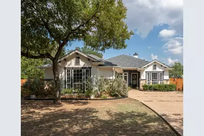 799 W Bartlett Drive, Buda, TX 78610 - Photo 1