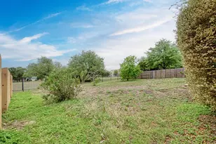 146 Rock Cliff Ct, Austin, TX 78737 - Photo 39