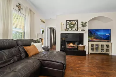 2450 Ashdale Drive #B-211, Austin, TX 78757 - Photo 17