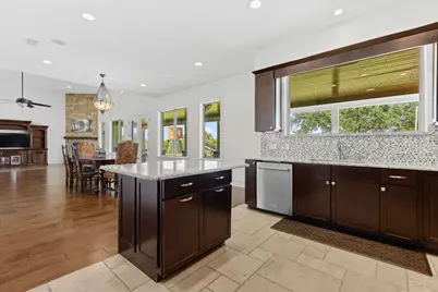 1124 County Road 301, Elgin, TX 78621 - Photo 19