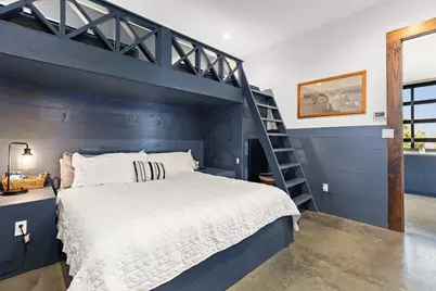 1124 County Road 301, Elgin, TX 78621 - Photo 35