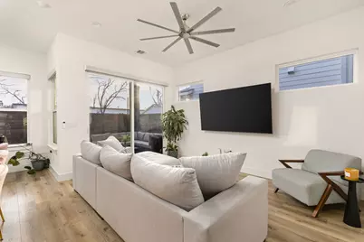 5109 Glissman Road, Austin, TX 78702 - Photo 15